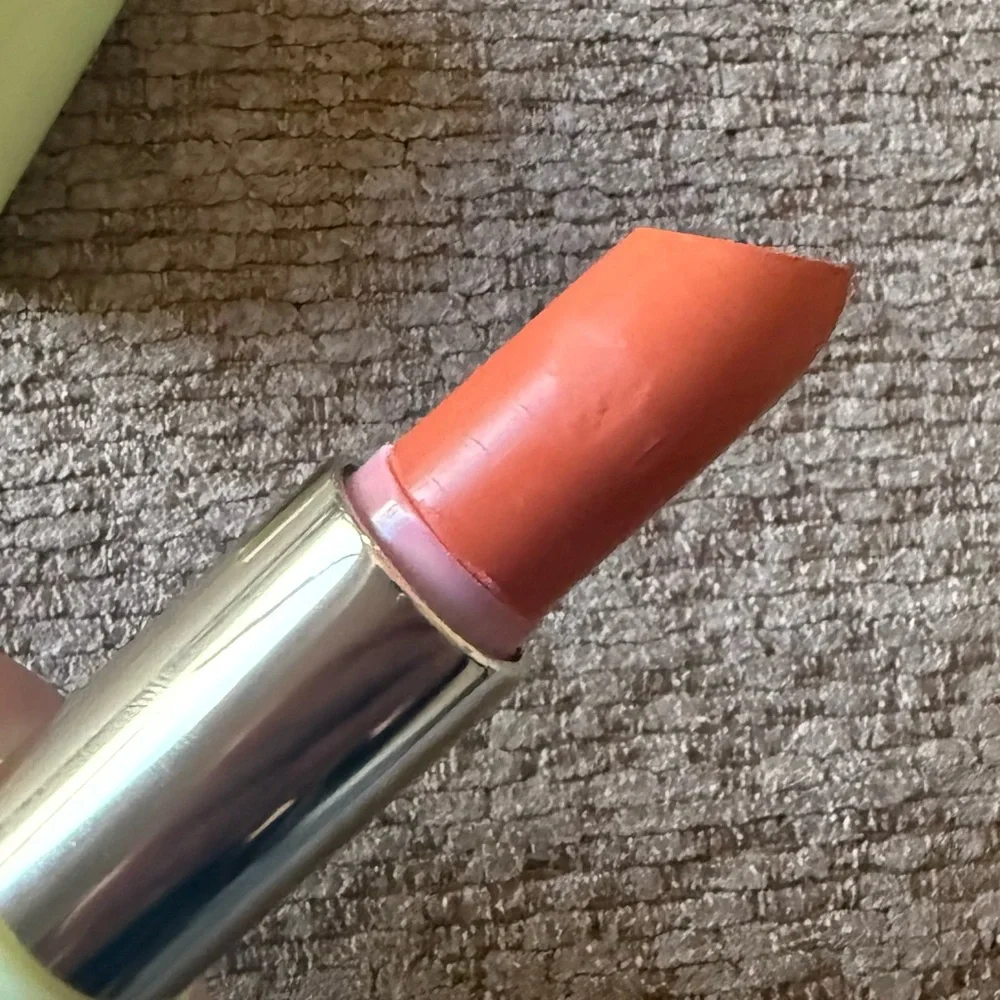 NWOT Pixi beauty mattelustre lipstick peach blossom